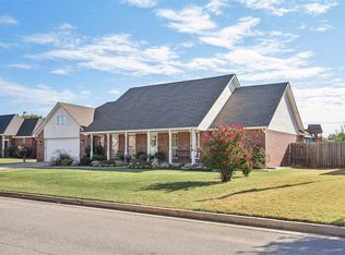 1510 Silver Oak Dr, Blanchard, OK 73010