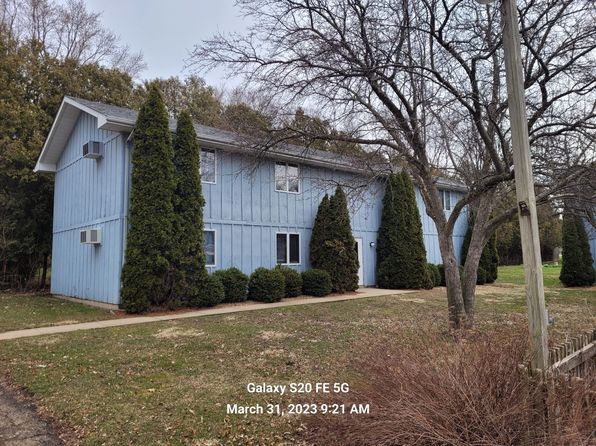202 Barbara St APT 4