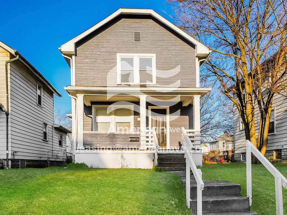 367 S Wayne Ave