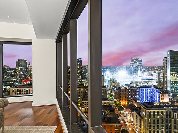 3rd image of 200 Harbor Dr Unit 2701