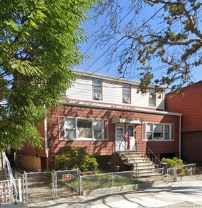61-11 Maspeth Avenue, Flushing, NY, 11378