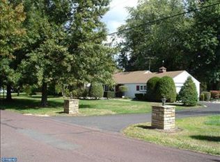 31 Oak Blvd, Lansdale, PA 19446