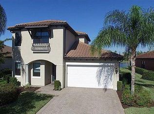 4737 Formosa Dr, Naples, FL 34119