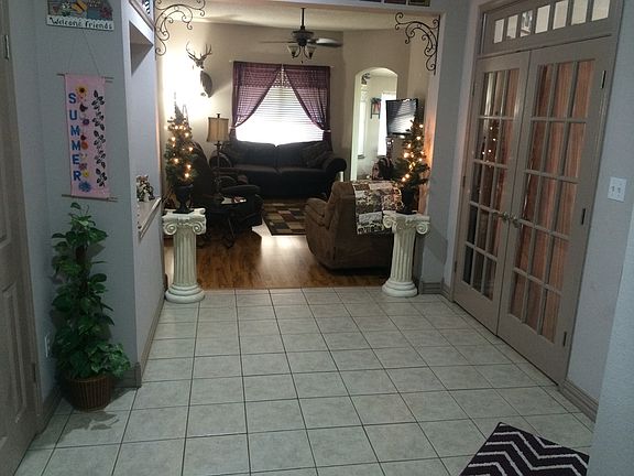 4th image of 1107 Willow Creek Dr