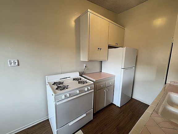 4th image of 2322 Lincoln Park Ave #10