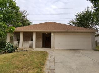 7611 Avery Rd, Live Oak, TX 78233
