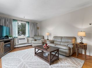 270 Main St APT 35, North Reading, MA 01864