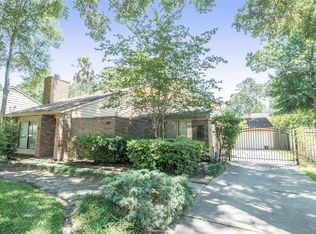4110 Oak Gardens Dr, Humble, TX 77339