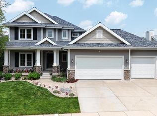 709 Pleasant Valley Pkwy, Waunakee, WI 53597