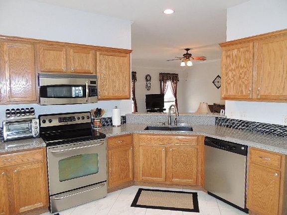 4th image of 5459 Blue Water Lake Dr