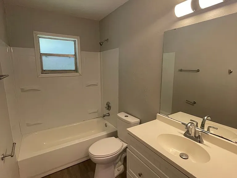 4001 SE 22nd Ave #A — Photo 8
