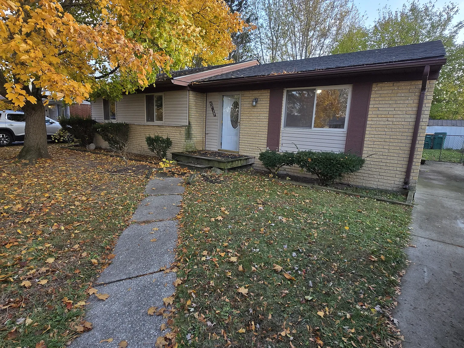 3 bed, 1163 sqft, $1,800 — Photo 1