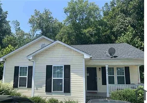 5 bed, 1491 sqft, $2,358 — Photo 1