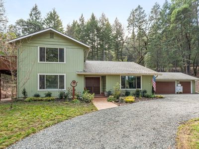 304 Woodlake Dr, Grants Pass, OR, 97527