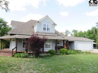 325 W Kansas Ave, Little River, KS 67457