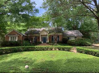 2286 E Manor Dr, Jackson, MS 39211