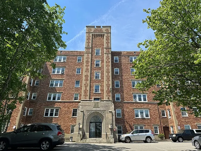 195 Thomas Burgin Pkwy #205 — Photo 11