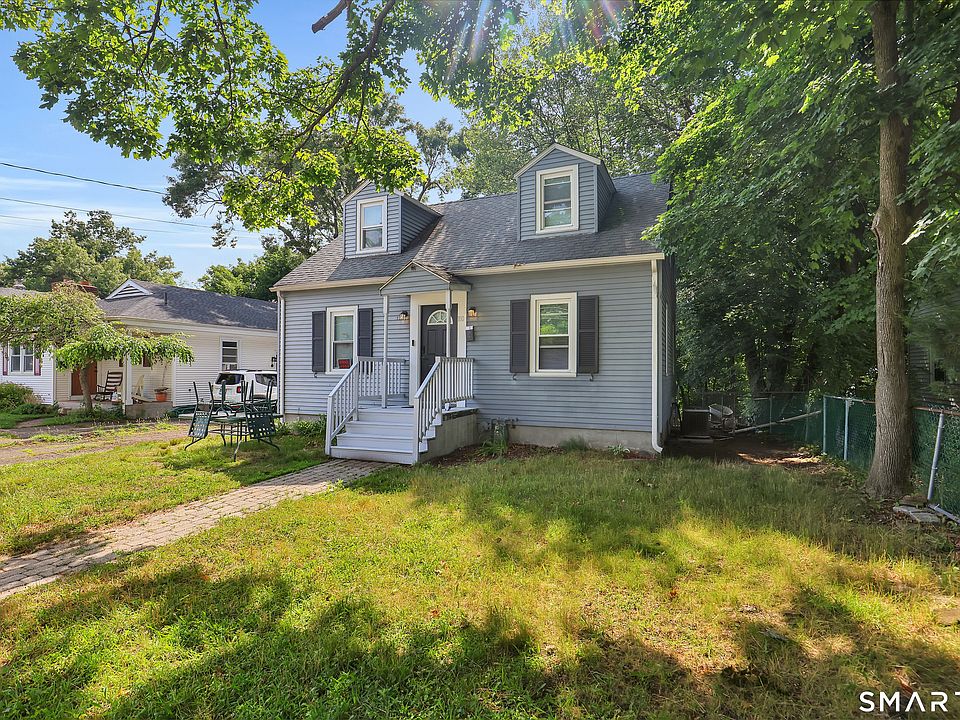 1st image of 110 Hawthorne Street
