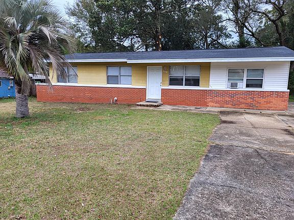 2nd image of 908 Artesian Ave