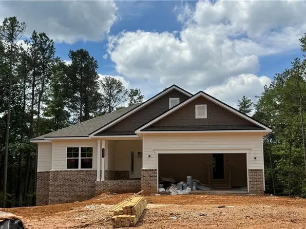 200 Blackberry Ct, Pendergrass, GA 30567