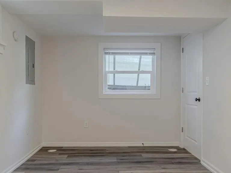 527 Bertrand St — Photo 25