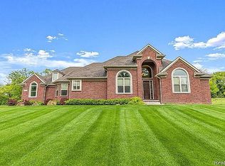 31270 Bailove, Milford, MI 48381