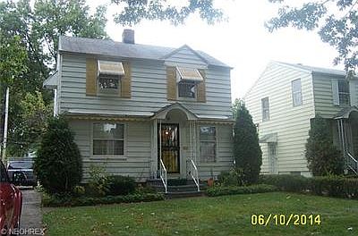 2nd image of 17612 Walden Ave