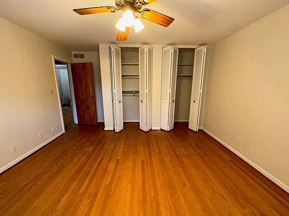 Bedroom lots of storage