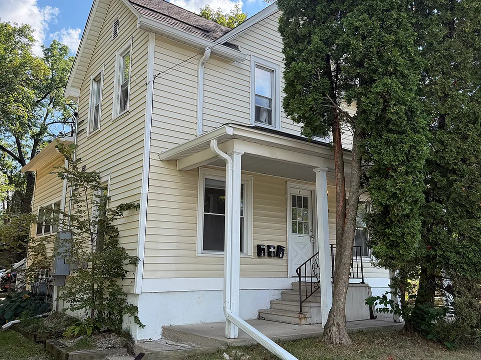 21 Inkster Ave #C