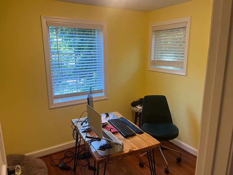 8010 Maple Ave — Photo 6