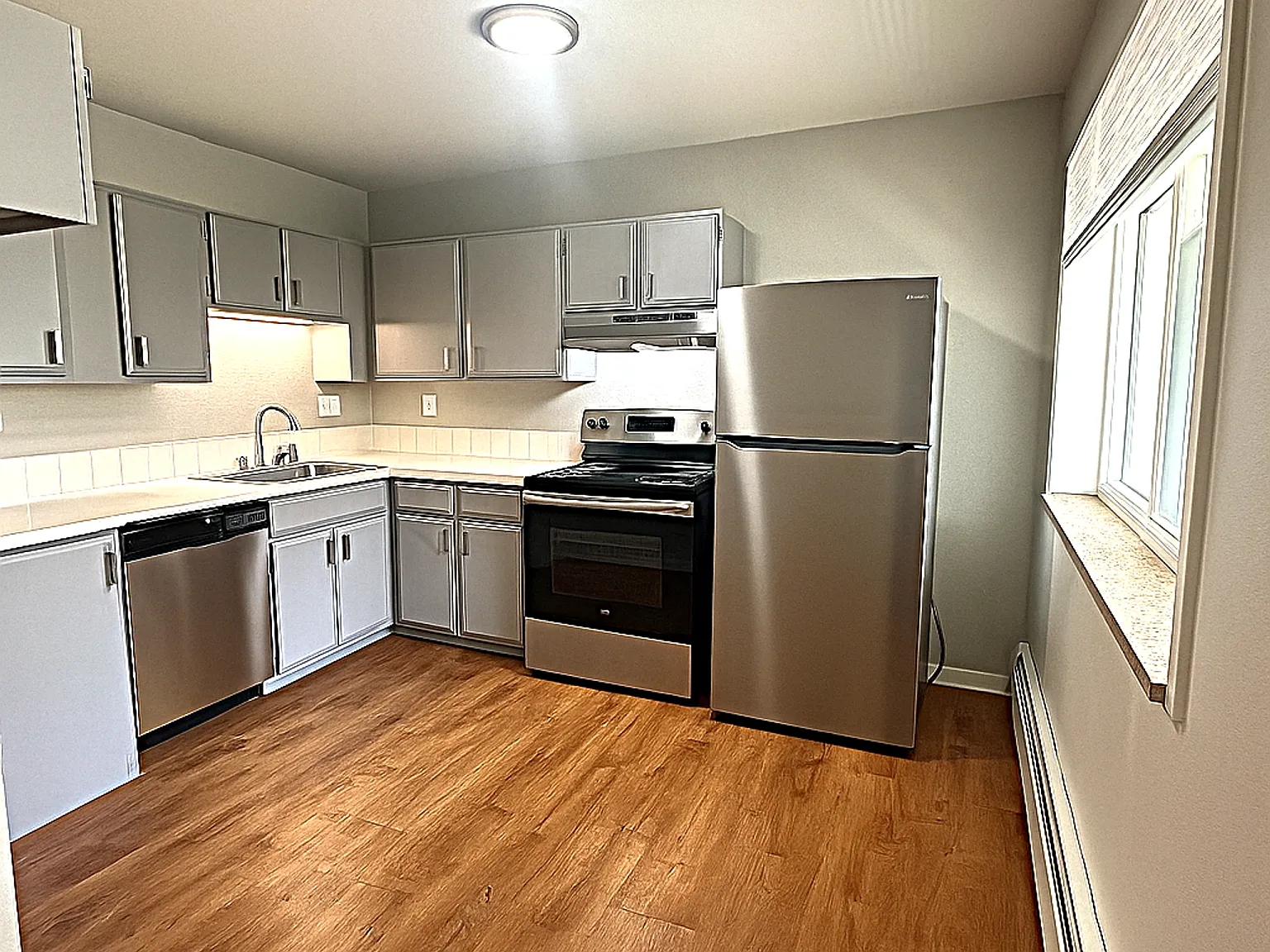 Mead Apartments — Photo 4