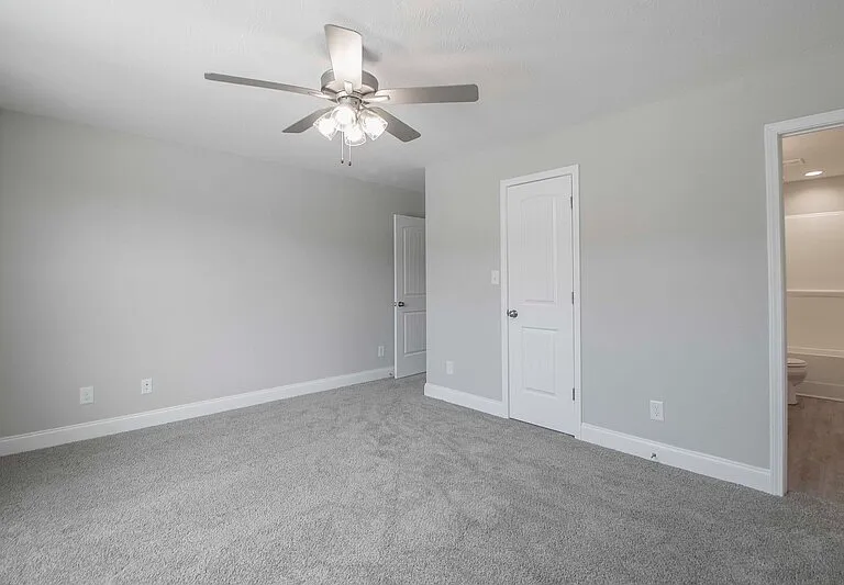 1000-601 Henry Place Blvd — Photo 19