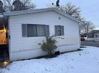 2875 N Hill Field Rd TRAILER 49, Layton, UT 84041