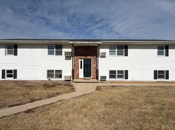 219-221 223rd St, La Harpe, IL