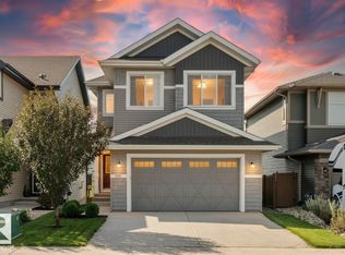 3334 Parker Loop SW, Edmonton, AB T6W 4C2