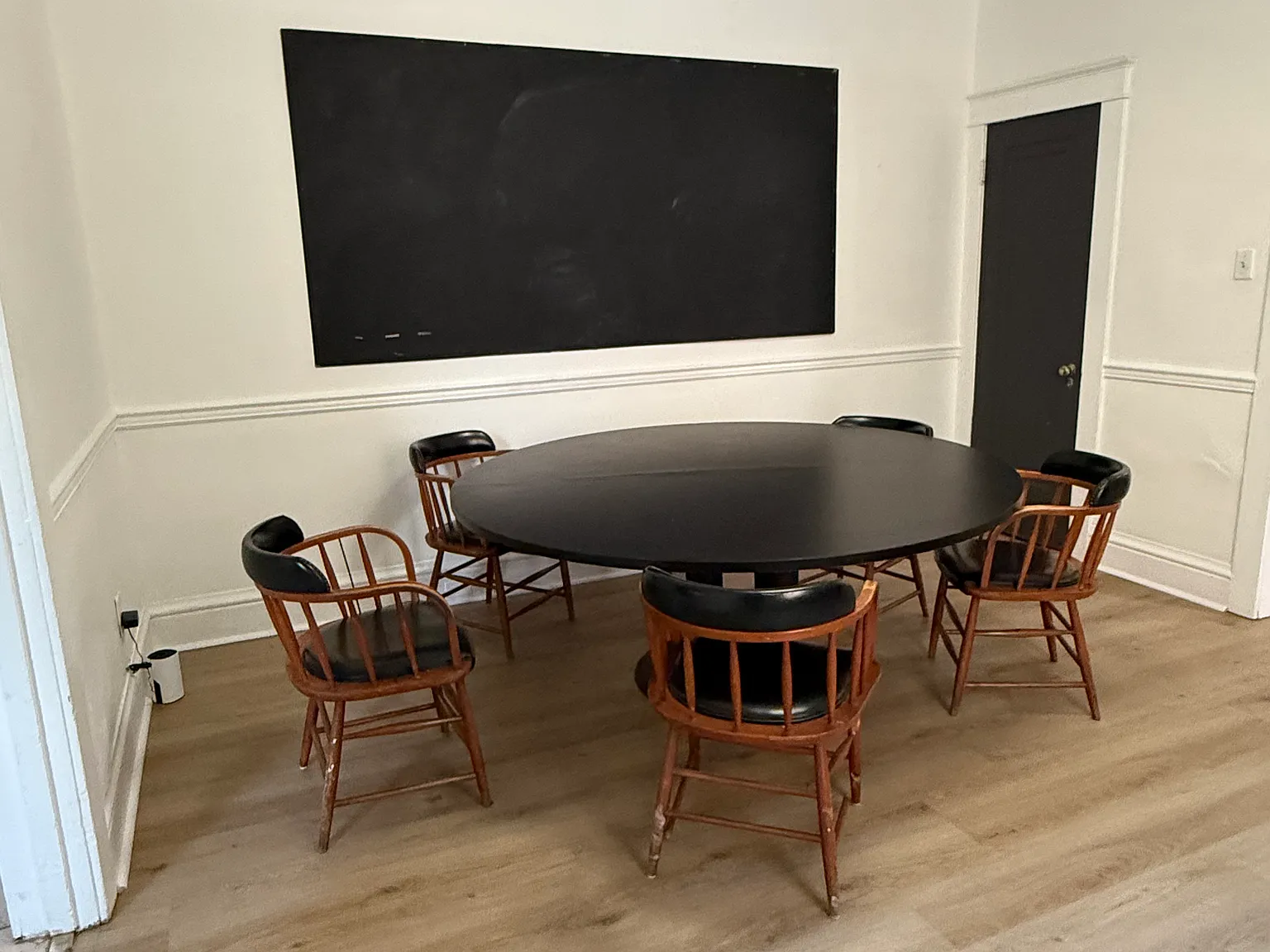 435 Montclair Ave — Photo 3