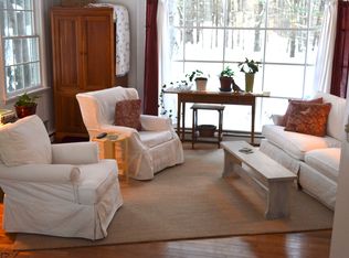 28 Dermody Rd, New Lebanon, NY 12125