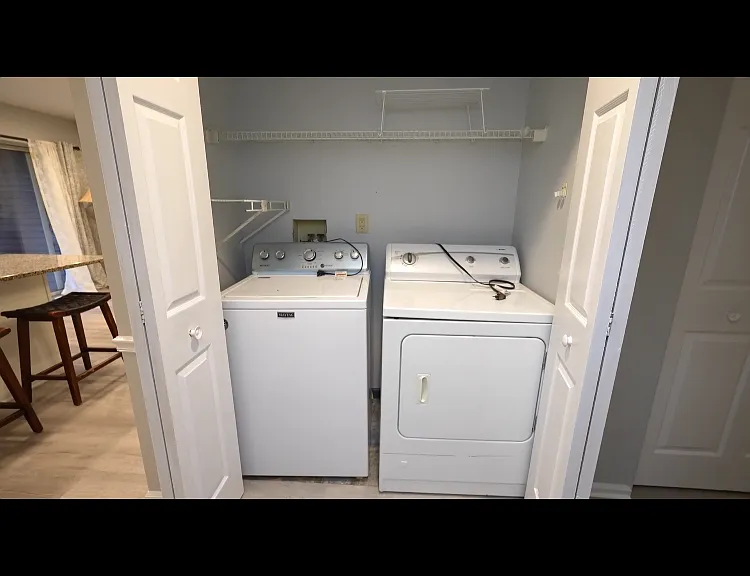110 Magnolia Ct — Photo 12