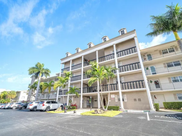 440 Paradise Isle Blvd APT 304, Hallandale, FL 33009