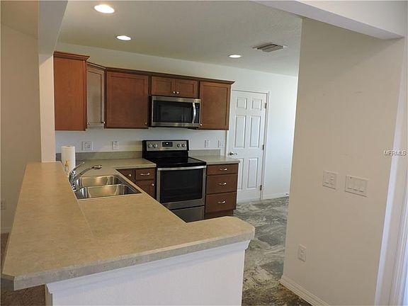 3rd image of 476 Island House Path