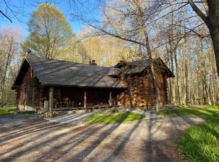 8571 Benton Rd #R-2, Grand Ledge, MI 48837