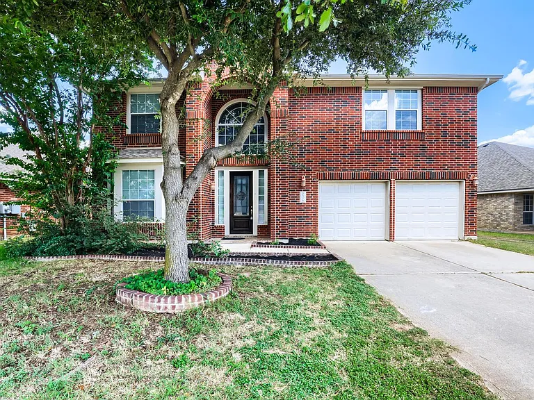 9632 Morgan Creek Dr — Photo 1