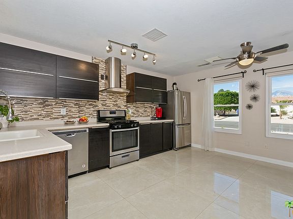 4th image of 64201 Doral Dr