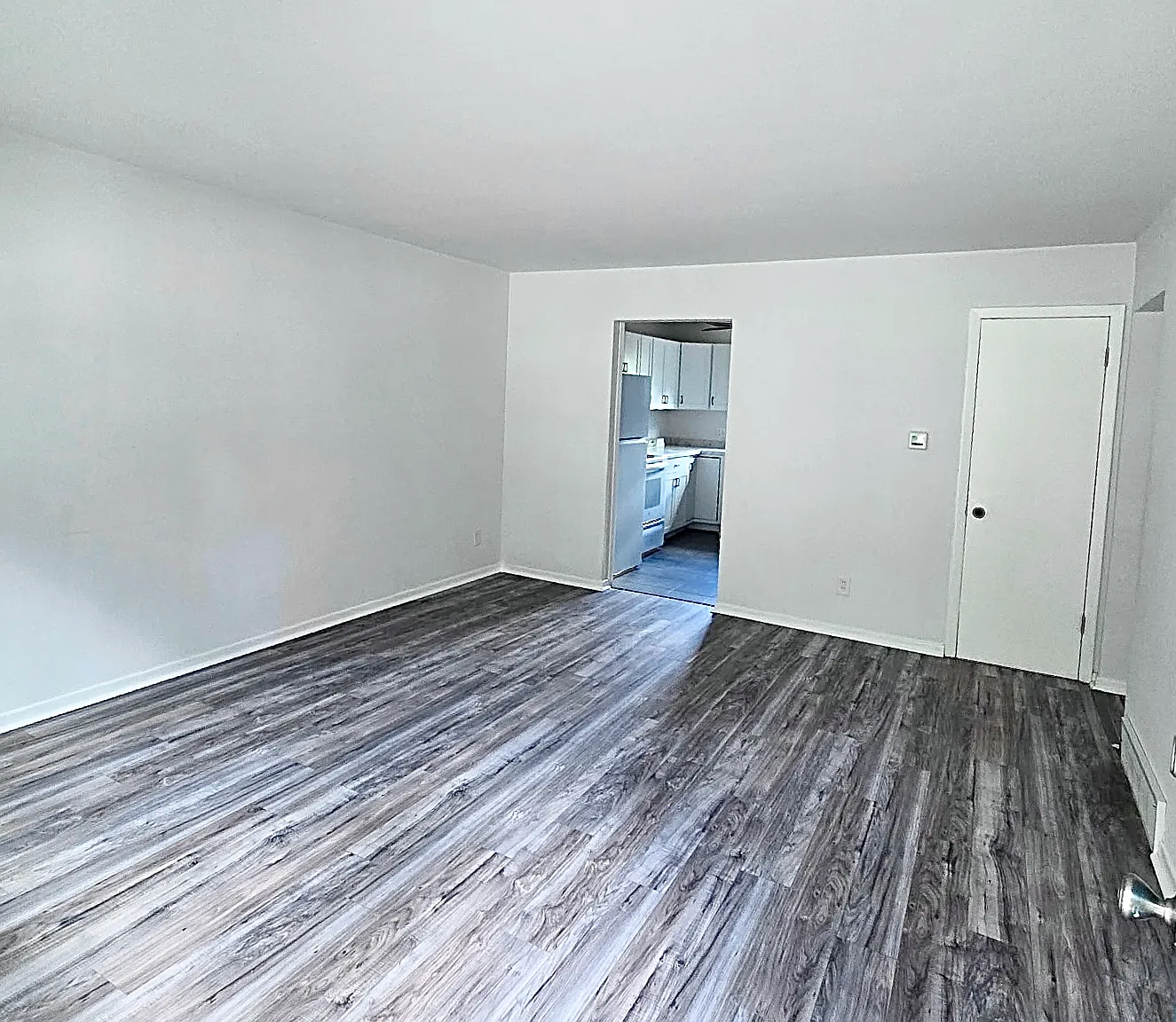 3 bed, 1512 sqft, $1,400 — Photo 2