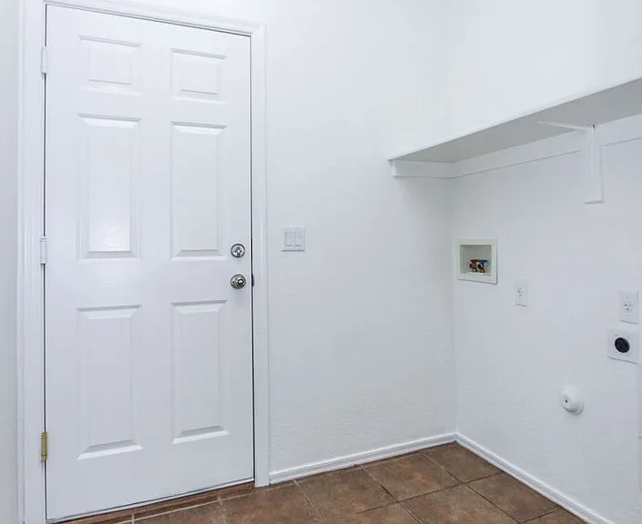 7905 N Music Mountain Ln — Photo 16