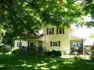 12731 Luttenton Rd, Jonesville, MI 49250