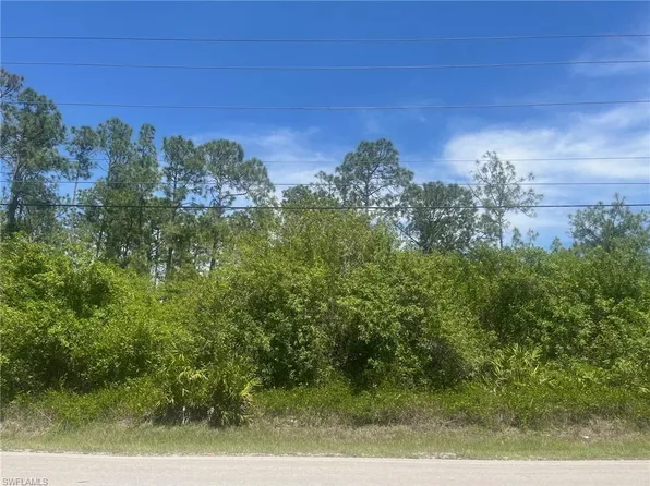 DeSoto BLVD N, NAPLES, FL 34120