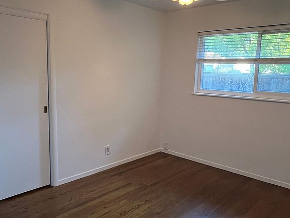 4th image of 4009 Warren Ave