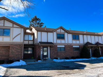 5727 Cambridge Cir, Racine, WI, 53406