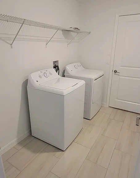 10083 Gentle Rain Dr — Photo 21